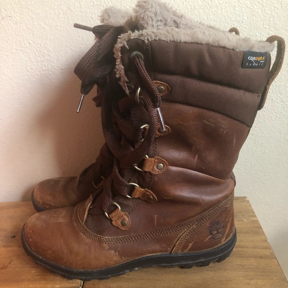 Timberland Winter Boots - Picture 2 of 6